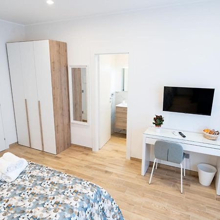 La Dolce Vita Rooms Roma Eksteriør bilde